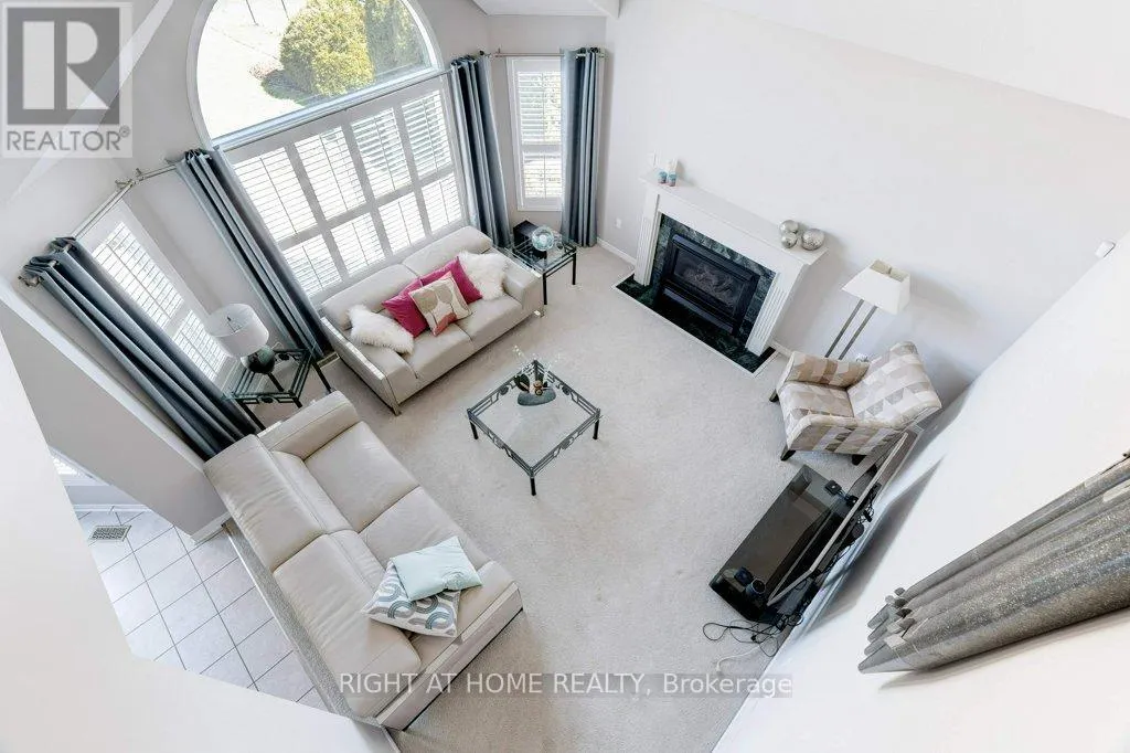 2109 BERWICK DRIVE