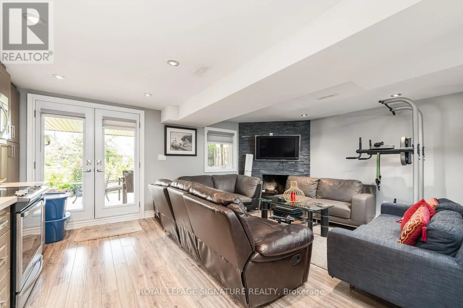 4091 DURSLEY CRESCENT