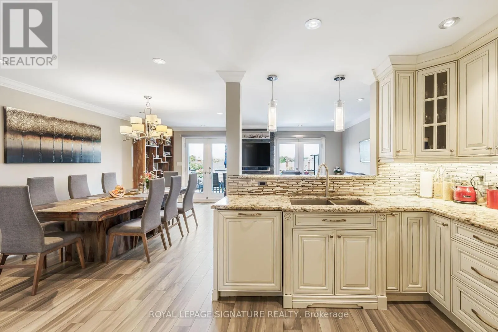 4091 DURSLEY CRESCENT