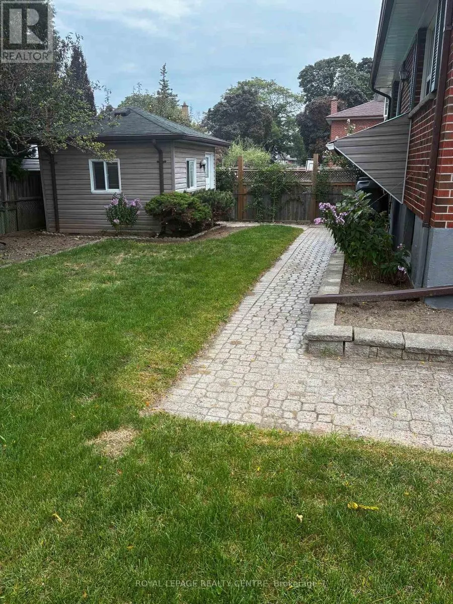 2201 CLIFF ROAD