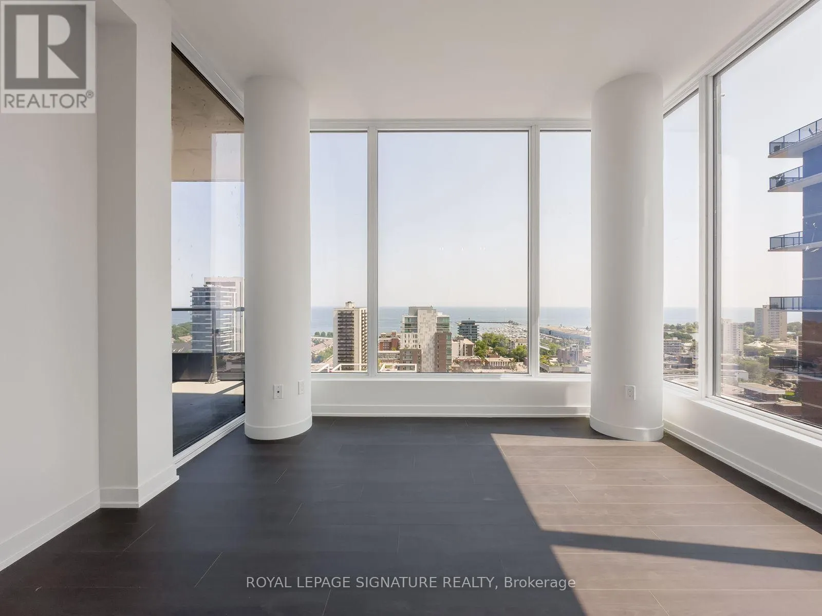1803 - 28 ANN STREET