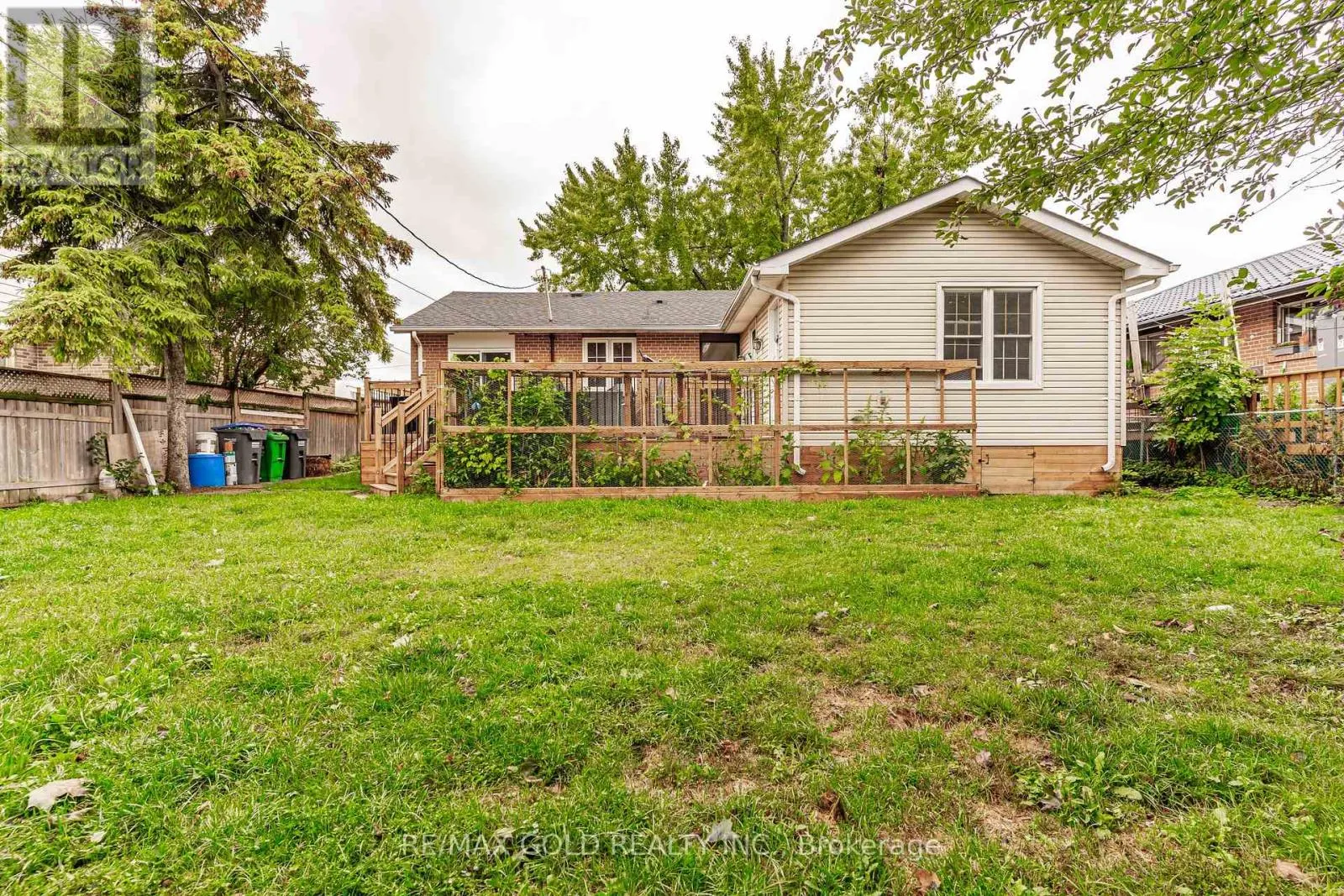 41 ABERDEEN CRESCENT