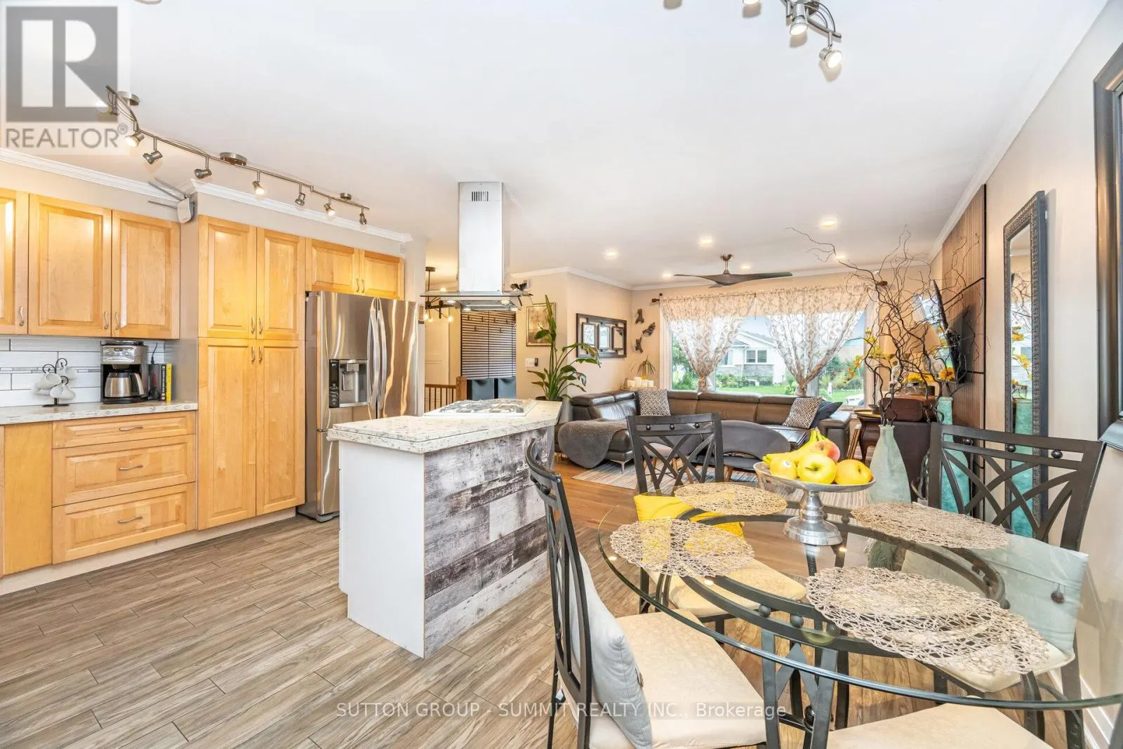 18 GOLDING AVENUE