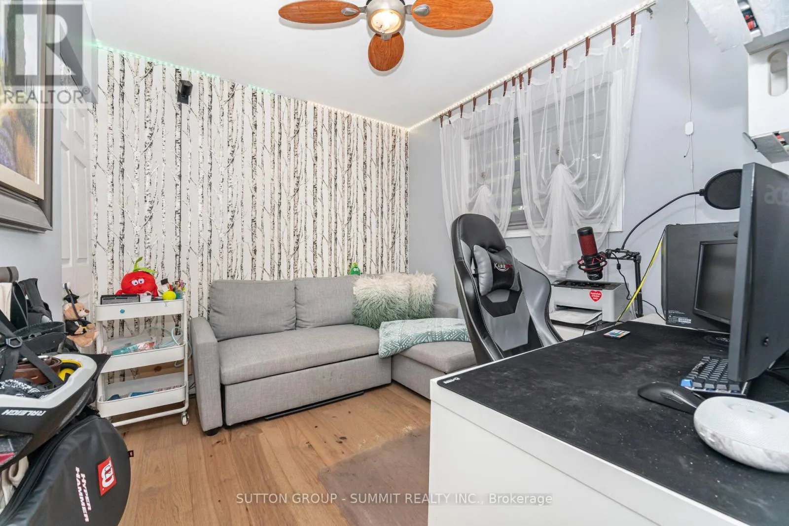 18 GOLDING AVENUE