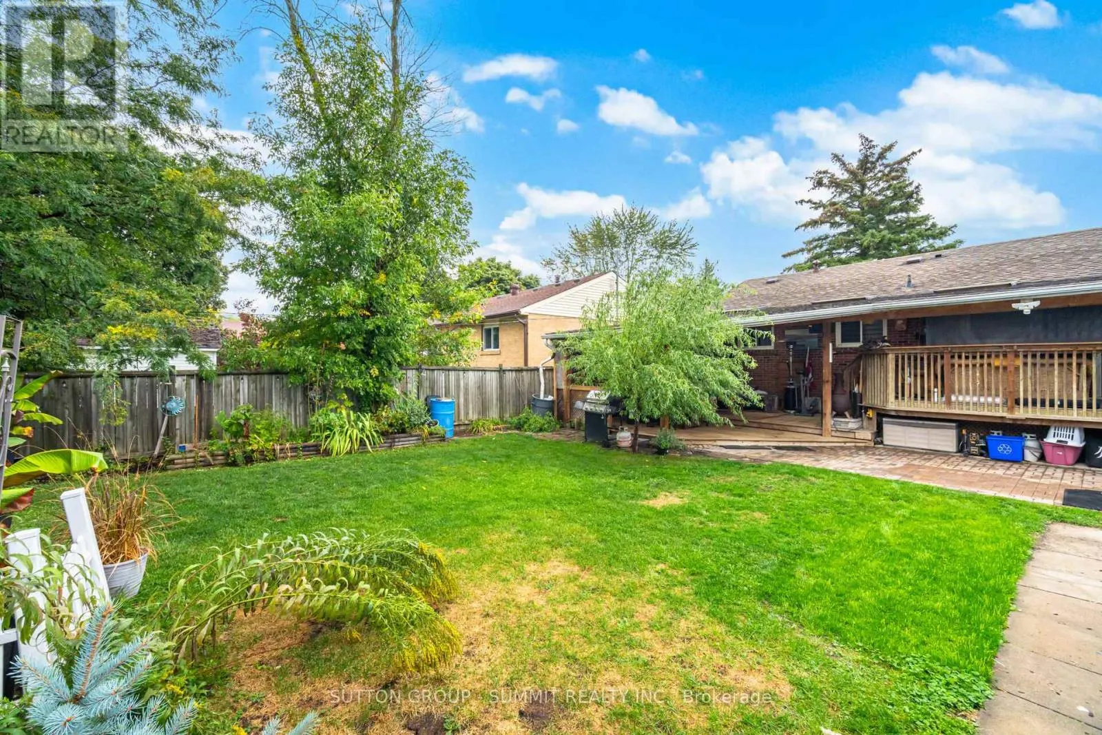18 GOLDING AVENUE