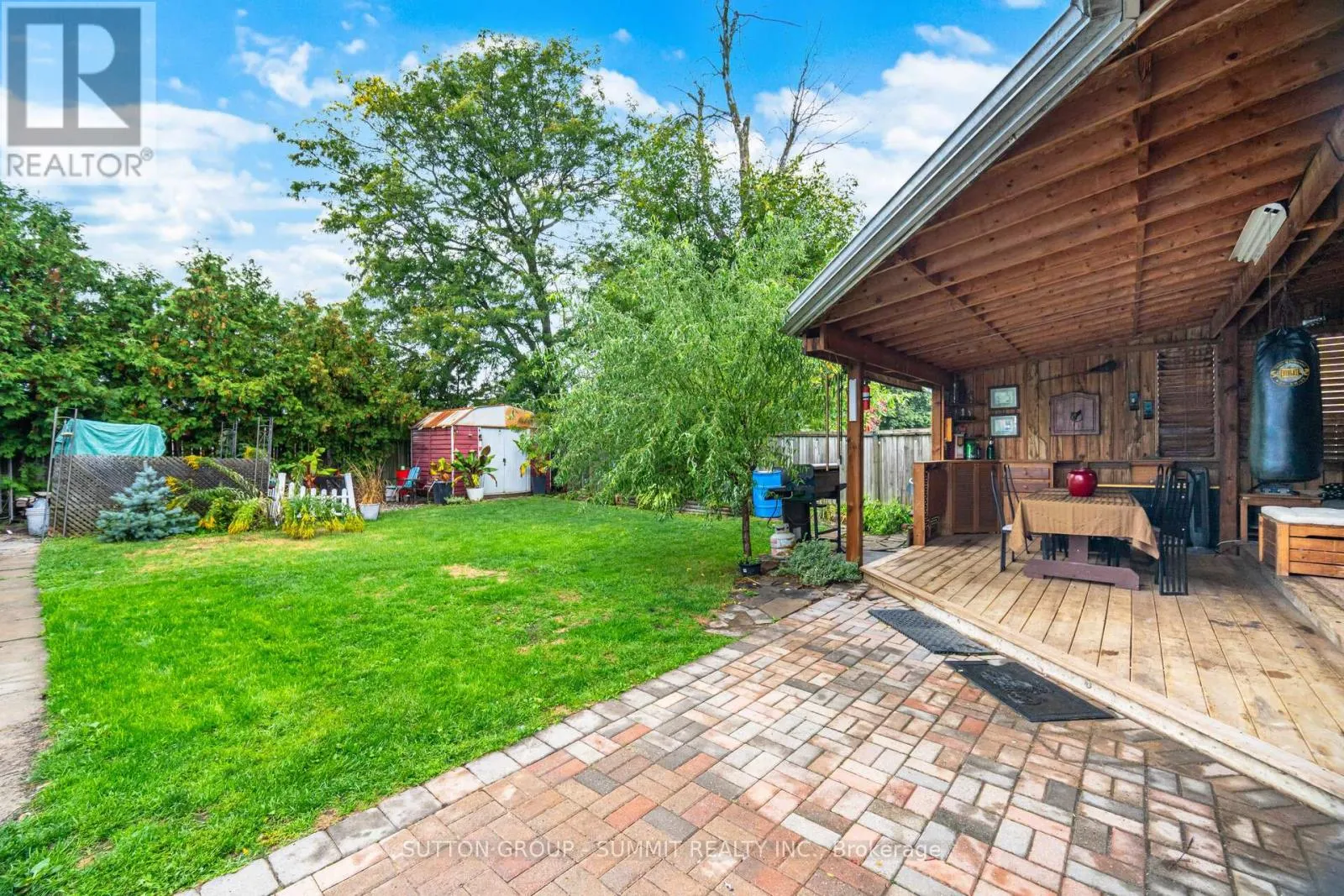 18 GOLDING AVENUE