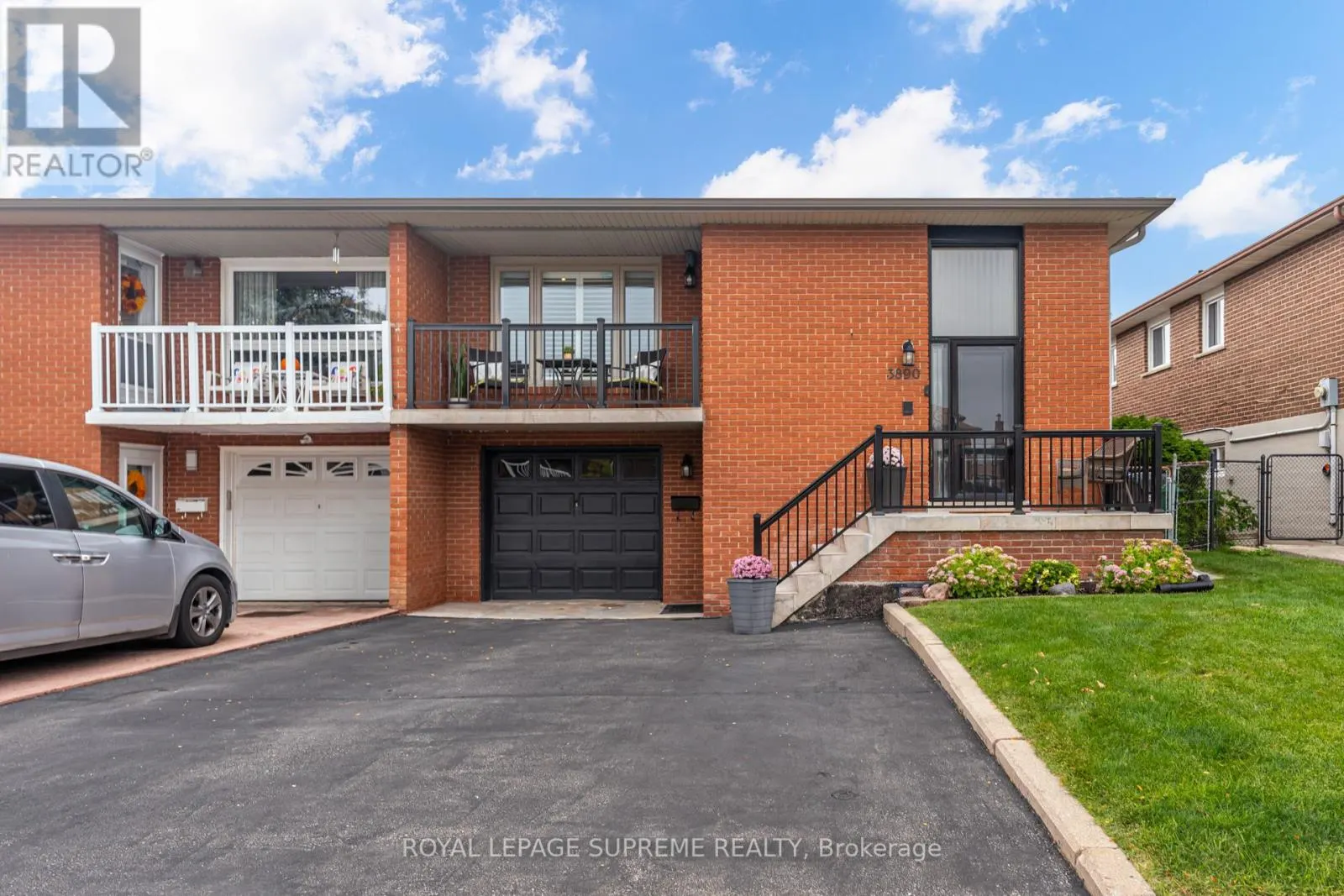 3890 MIDHURST LANE