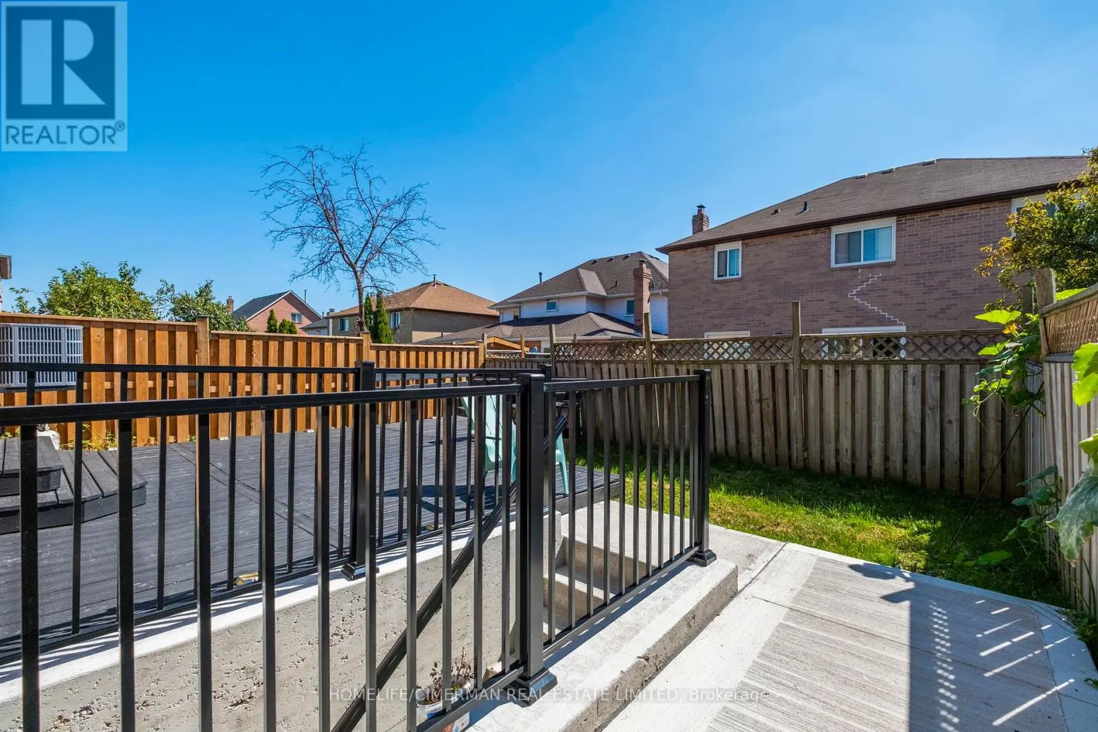 39 STANWELL DRIVE