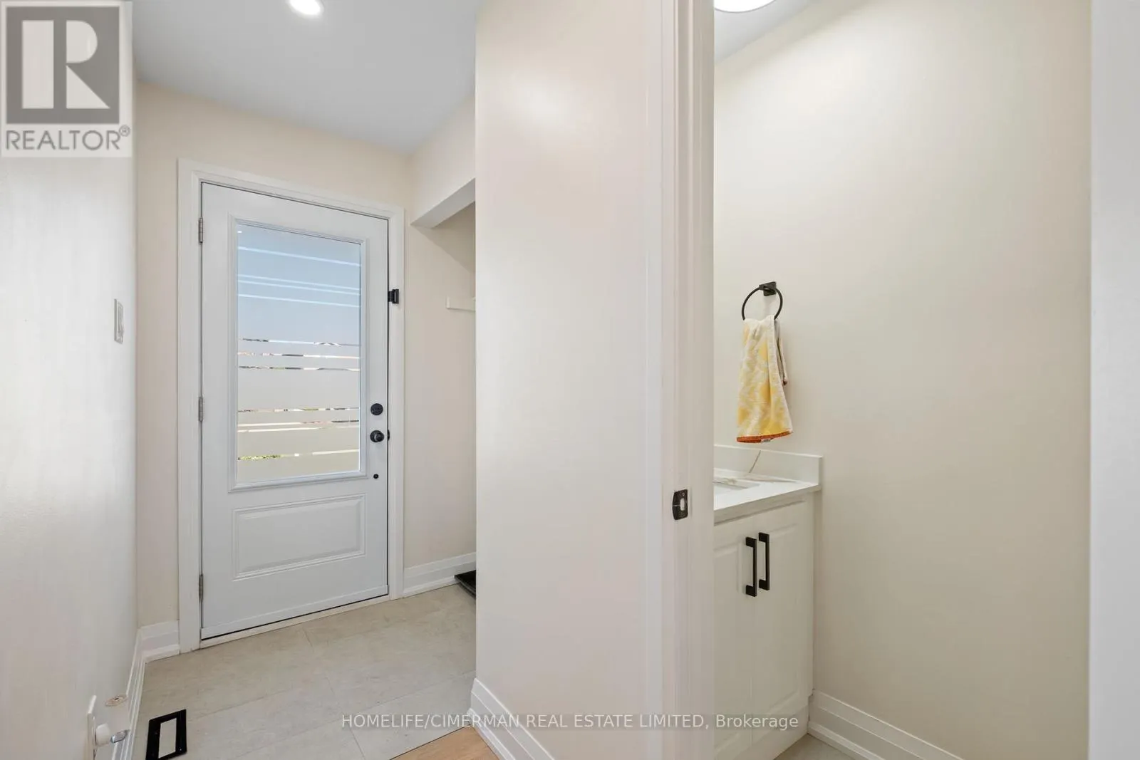 39 STANWELL DRIVE