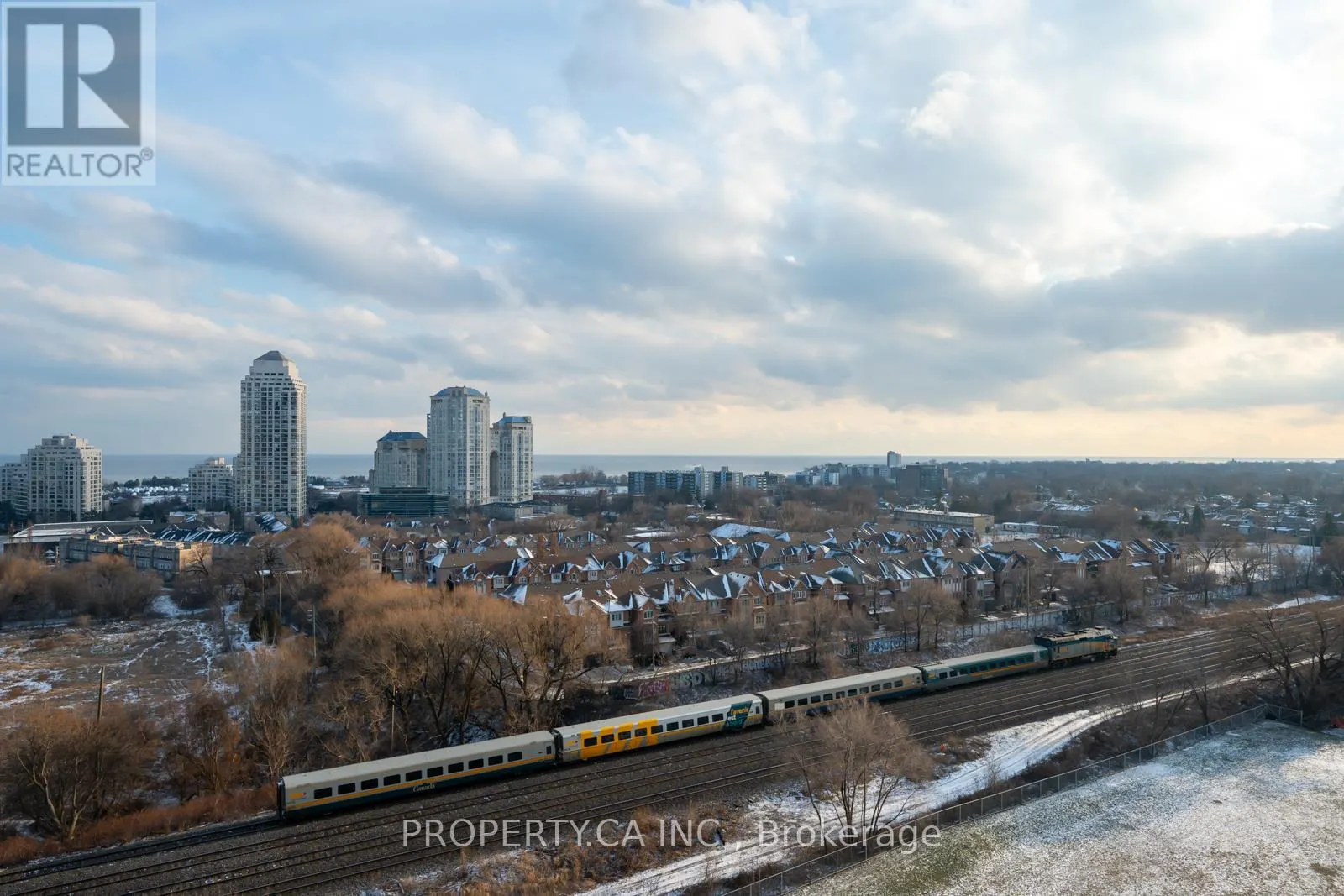 1204 - 251 MANITOBA STREET