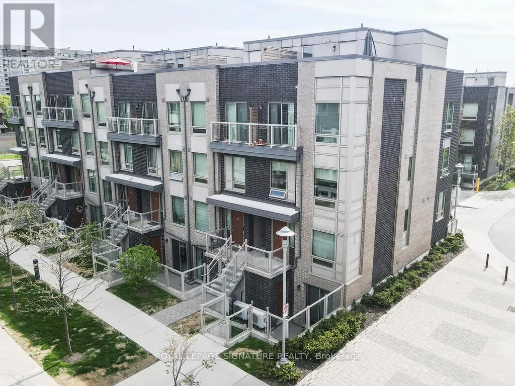 232 - 7 APPLEWOOD LANE