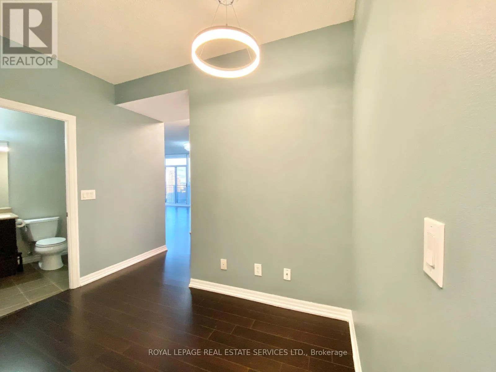 2706 - 223 WEBB DRIVE