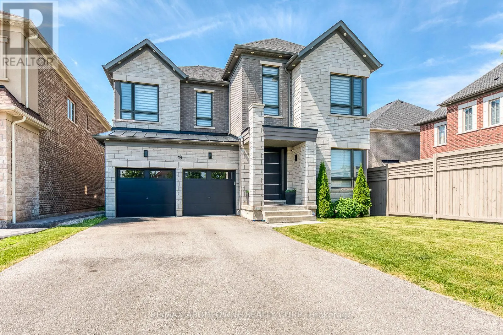 19 RAINDROP TERRACE