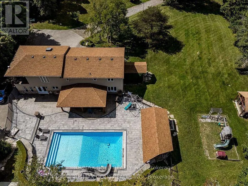 110 PALMER CIRCLE