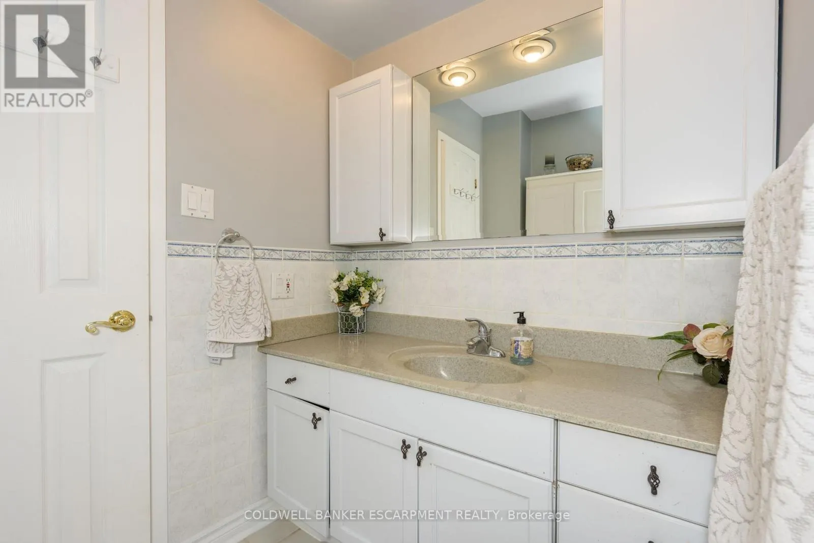 225 ELMORE DRIVE