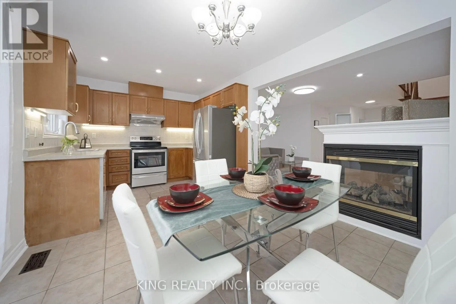 34 DEWRIDGE COURT