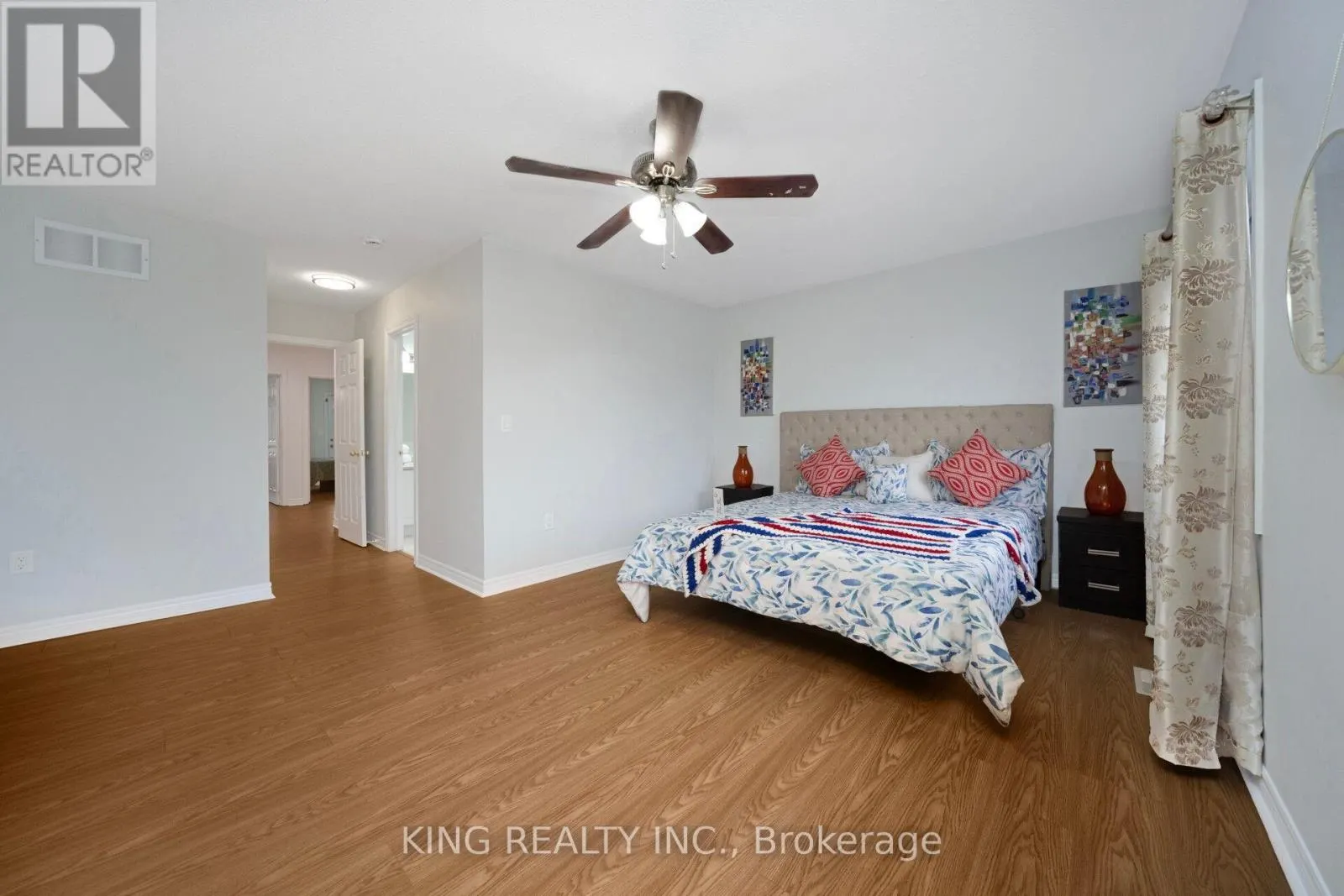 34 DEWRIDGE COURT