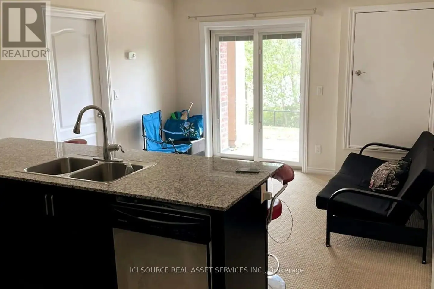 101 - 1360 COSTIGAN ROAD
