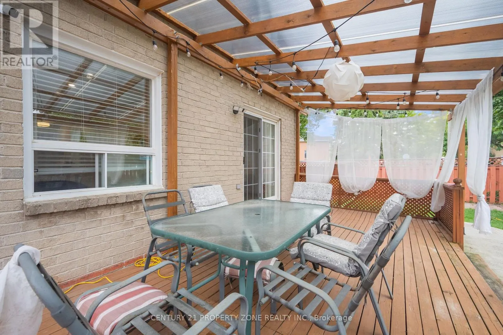 2 CORTEZ COURT