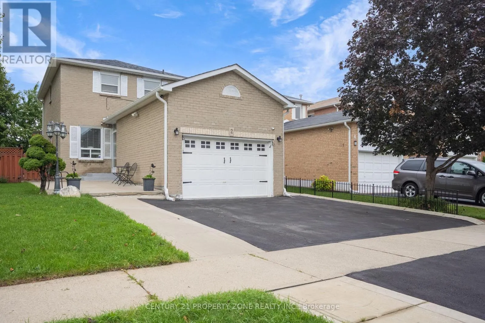 2 CORTEZ COURT