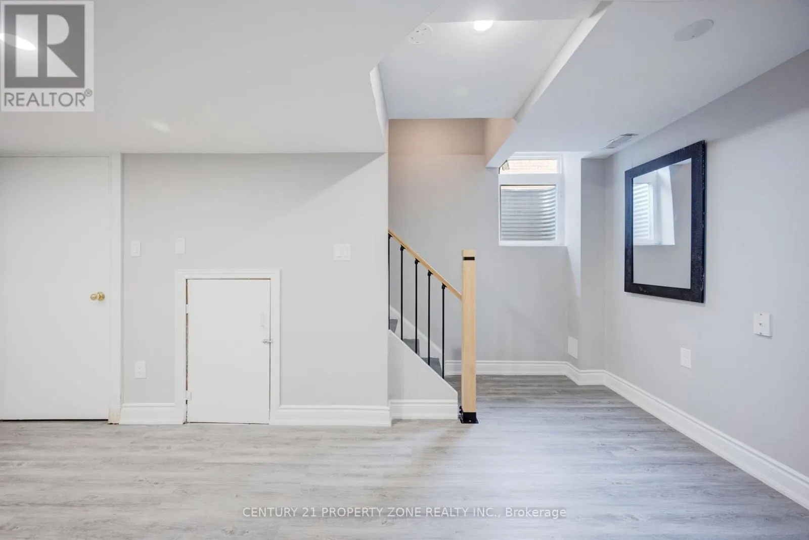 2 CORTEZ COURT