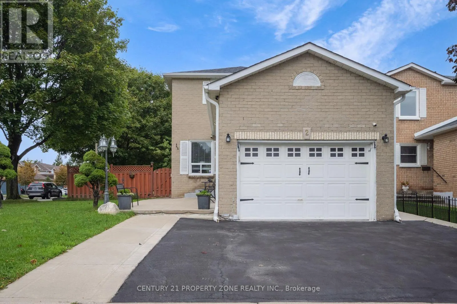 2 CORTEZ COURT