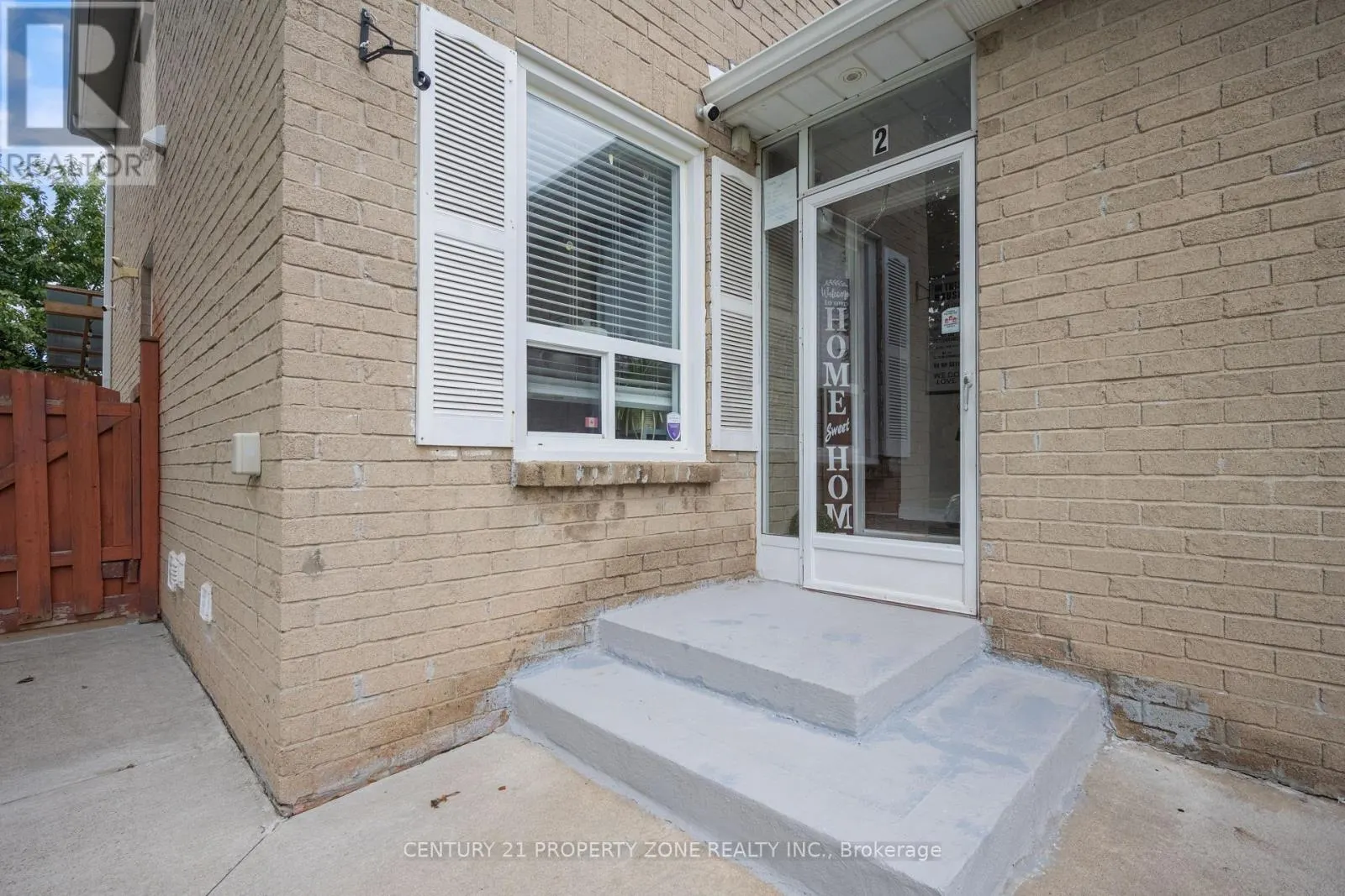 2 CORTEZ COURT