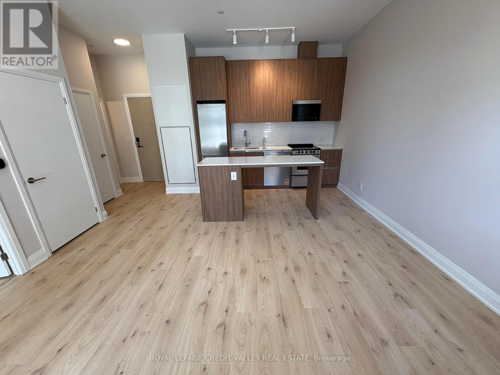 108 - 3250 CARDING MILL TRAIL