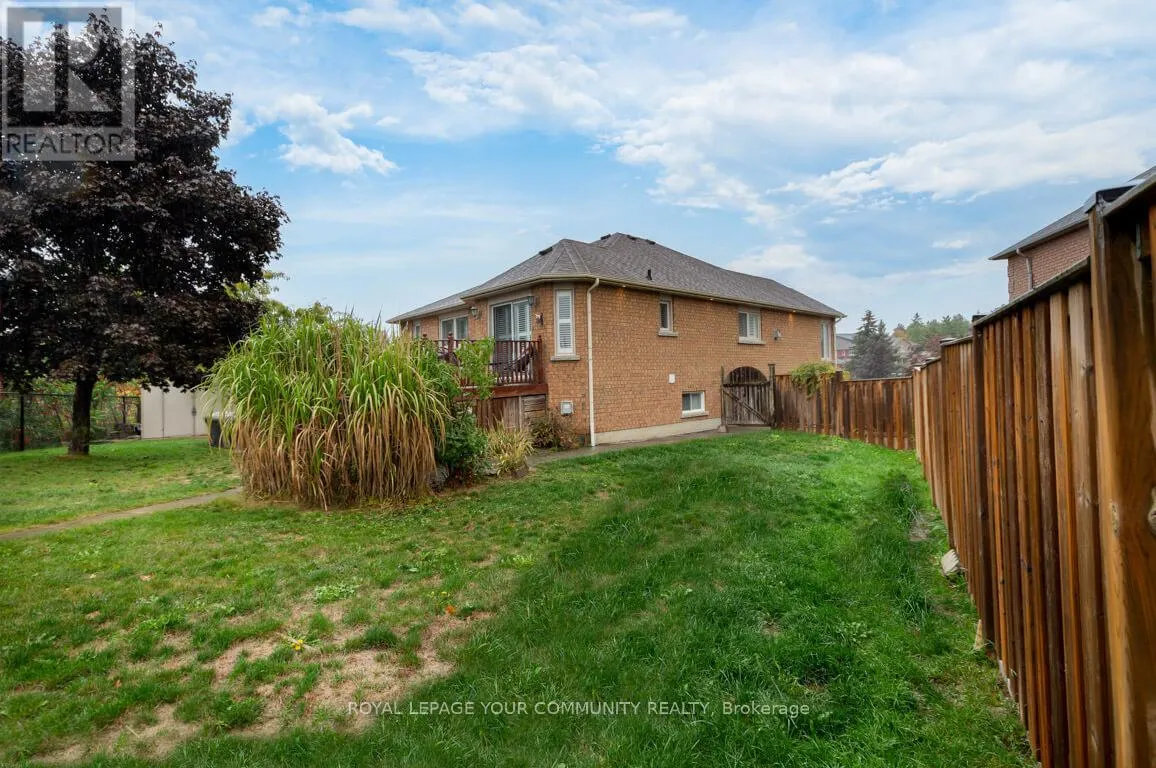 63 ROLLING HILLS LANE