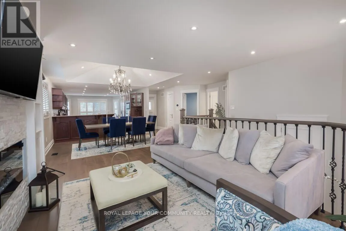 63 ROLLING HILLS LANE