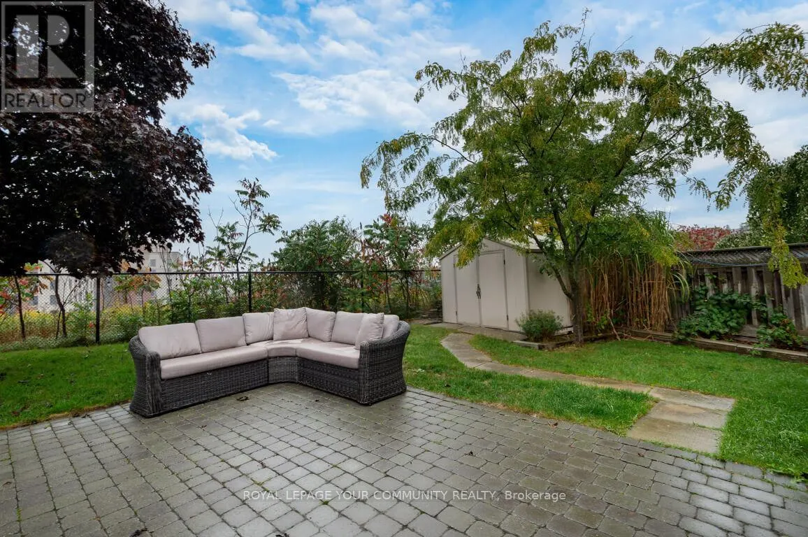 63 ROLLING HILLS LANE