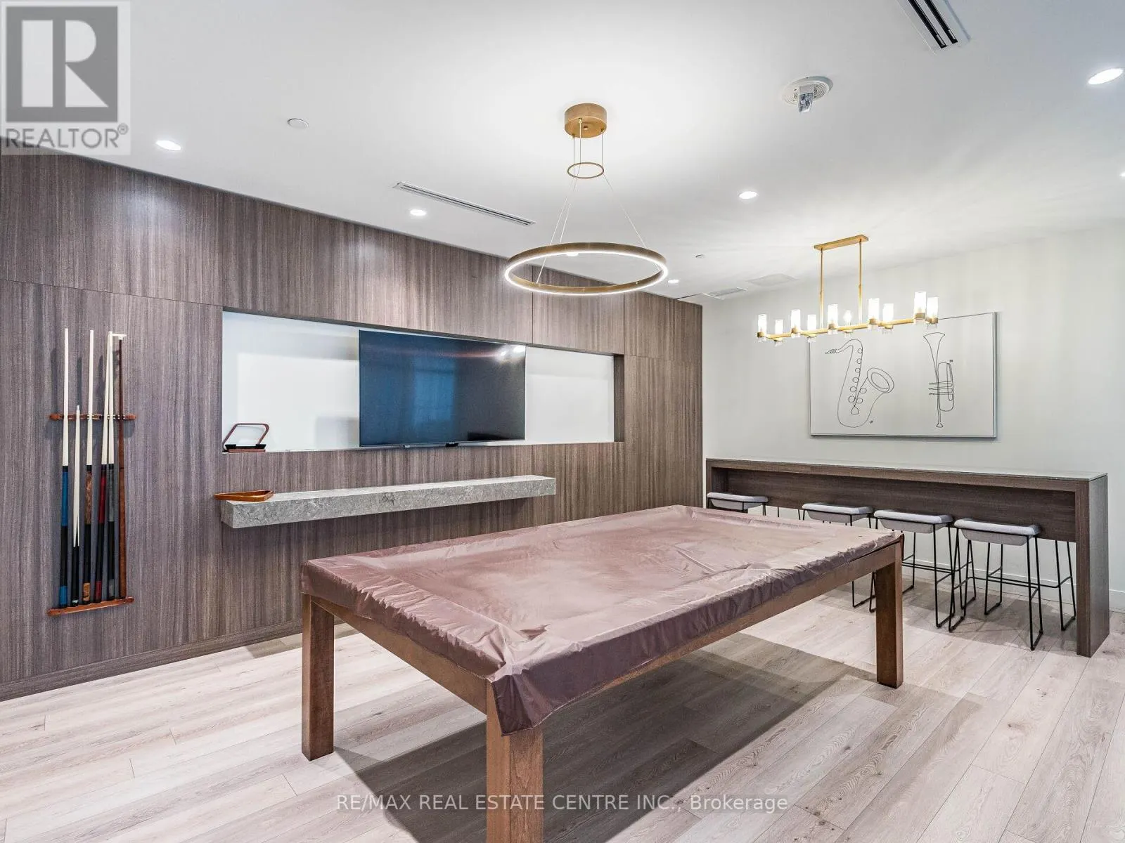 429 - 1787 ST CLAIR AVENUE W