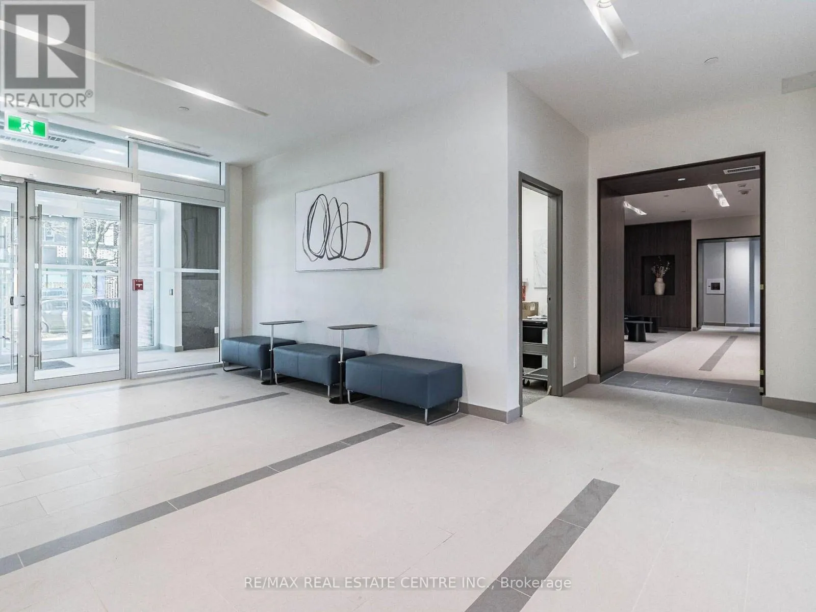 429 - 1787 ST CLAIR AVENUE W