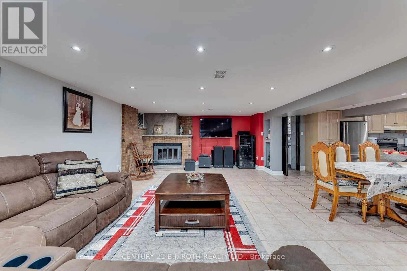 193 EPSOM DOWNS DRIVE