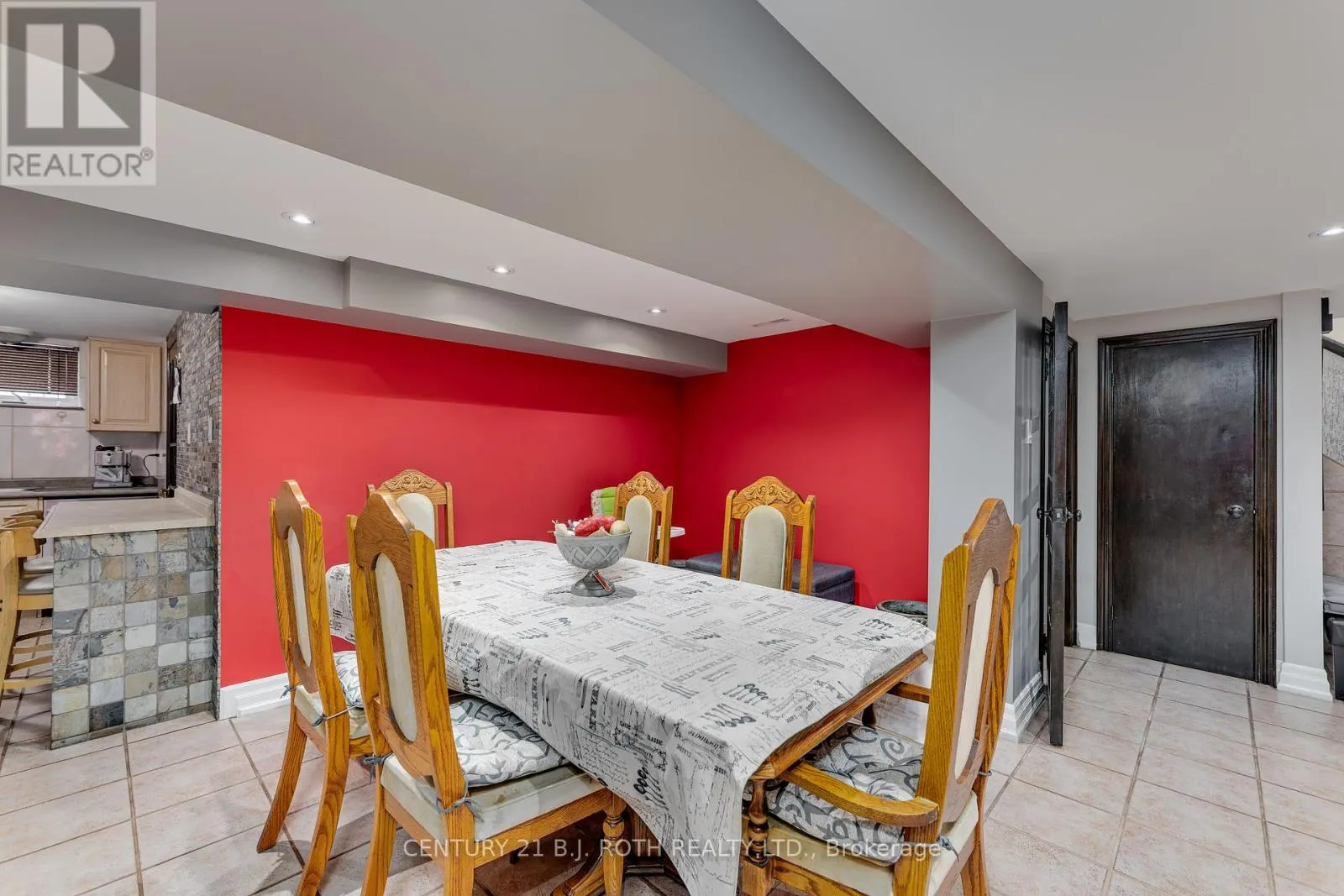193 EPSOM DOWNS DRIVE