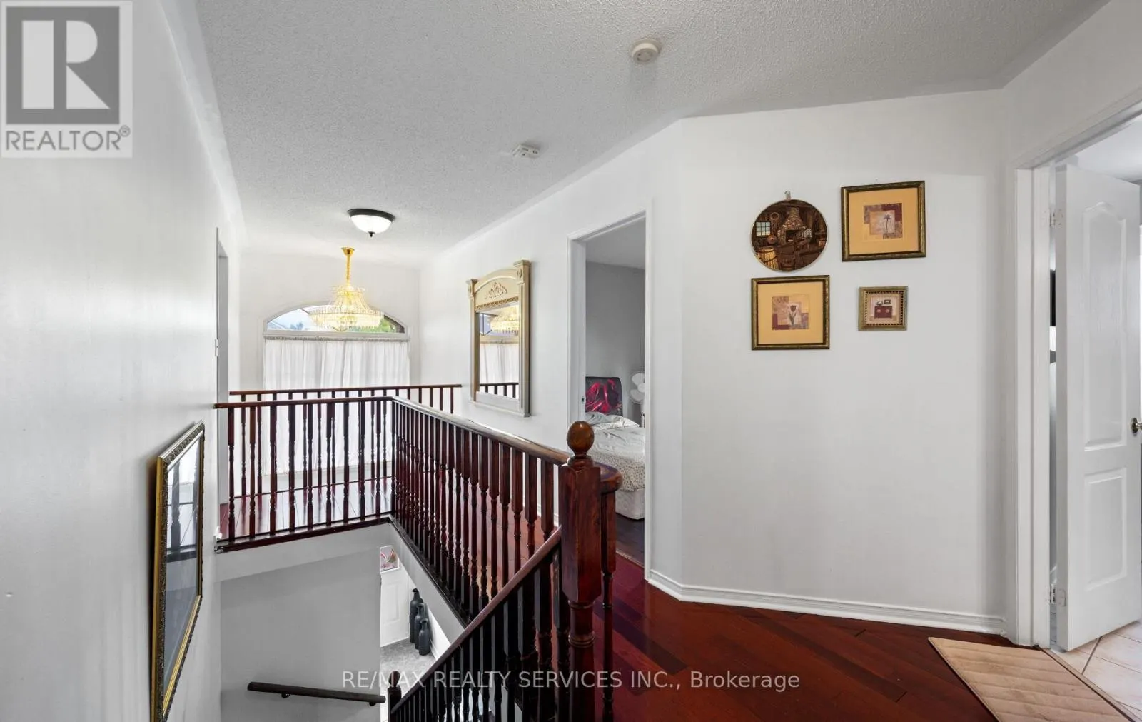 87 QUEEN MARY DRIVE