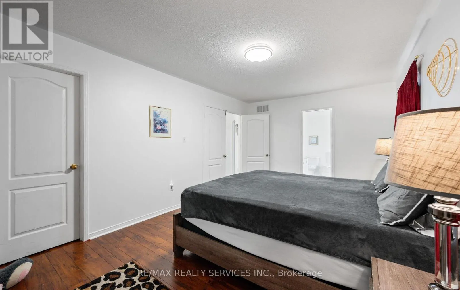 87 QUEEN MARY DRIVE