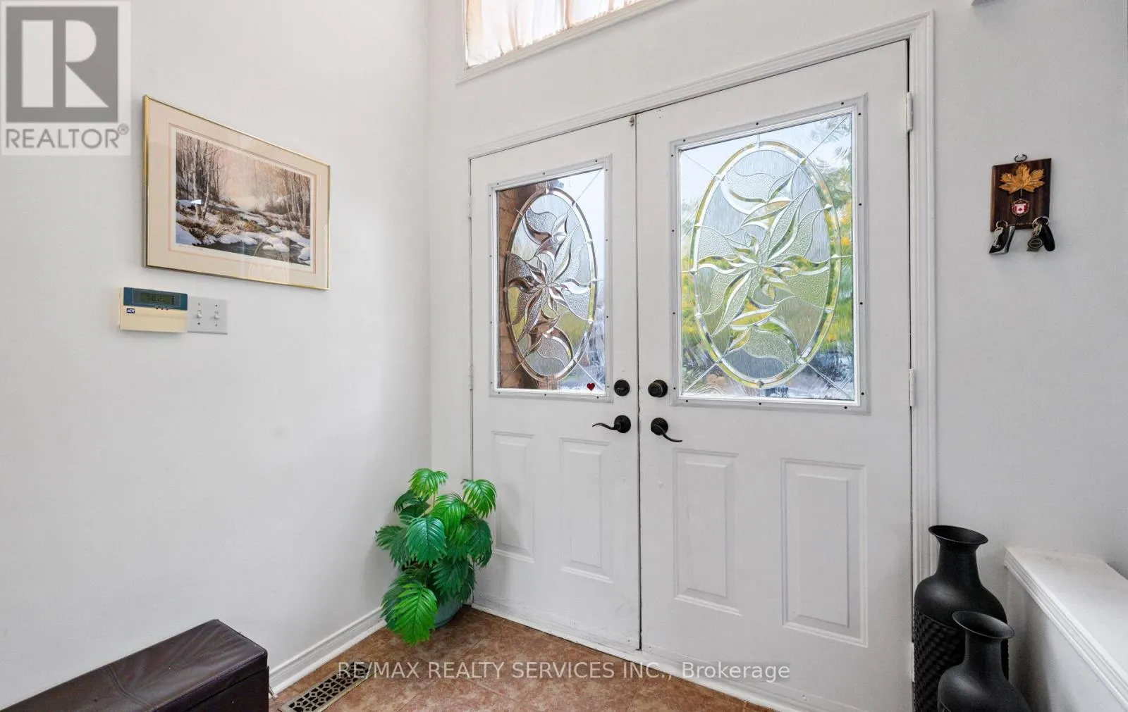 87 QUEEN MARY DRIVE