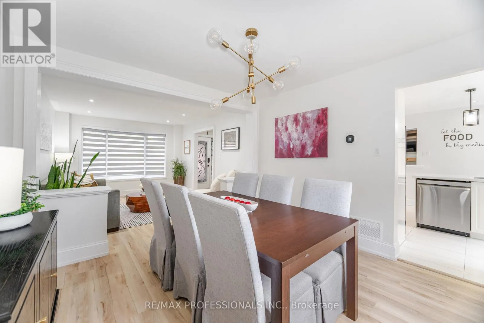 102 TANAGER SQUARE