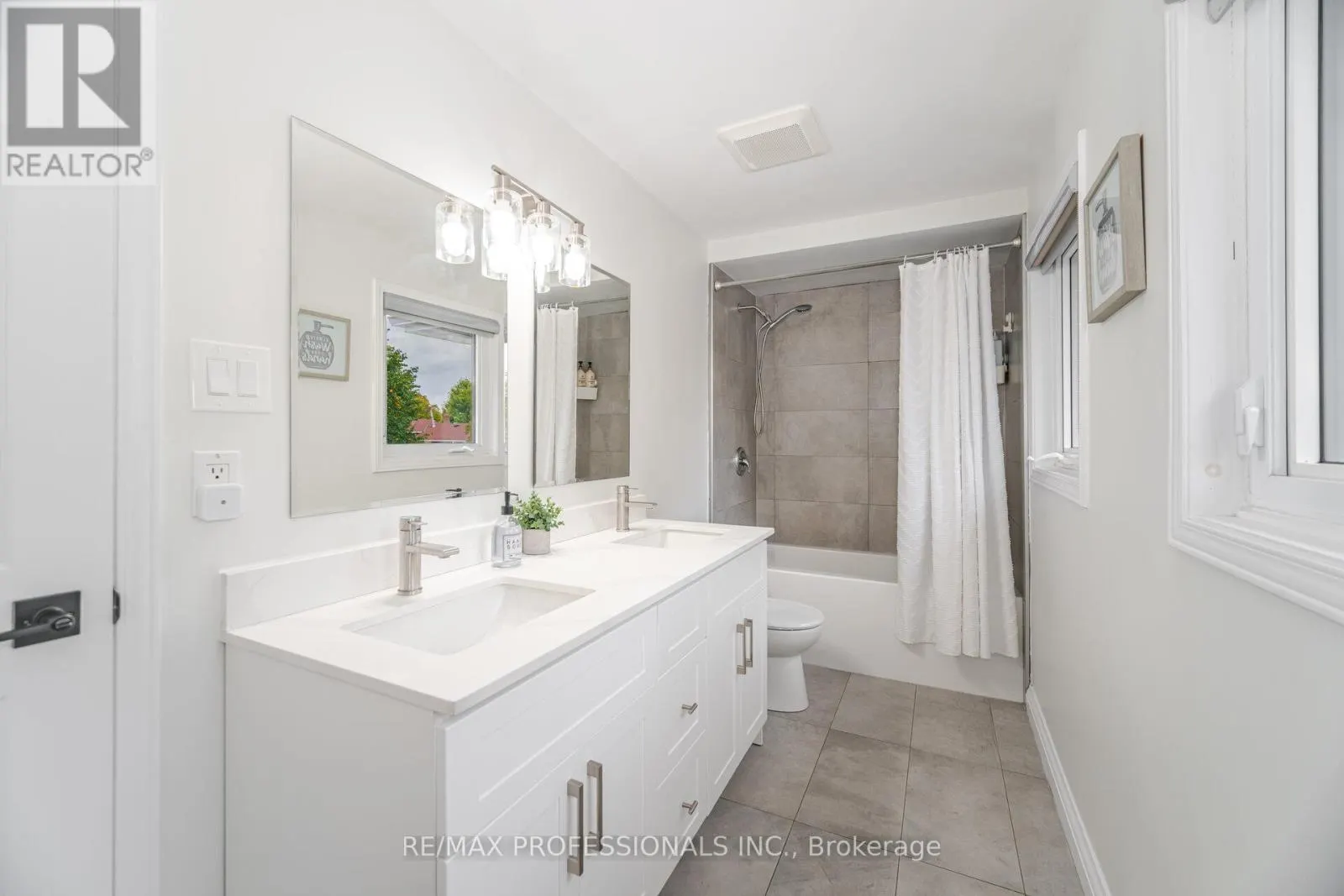 102 TANAGER SQUARE