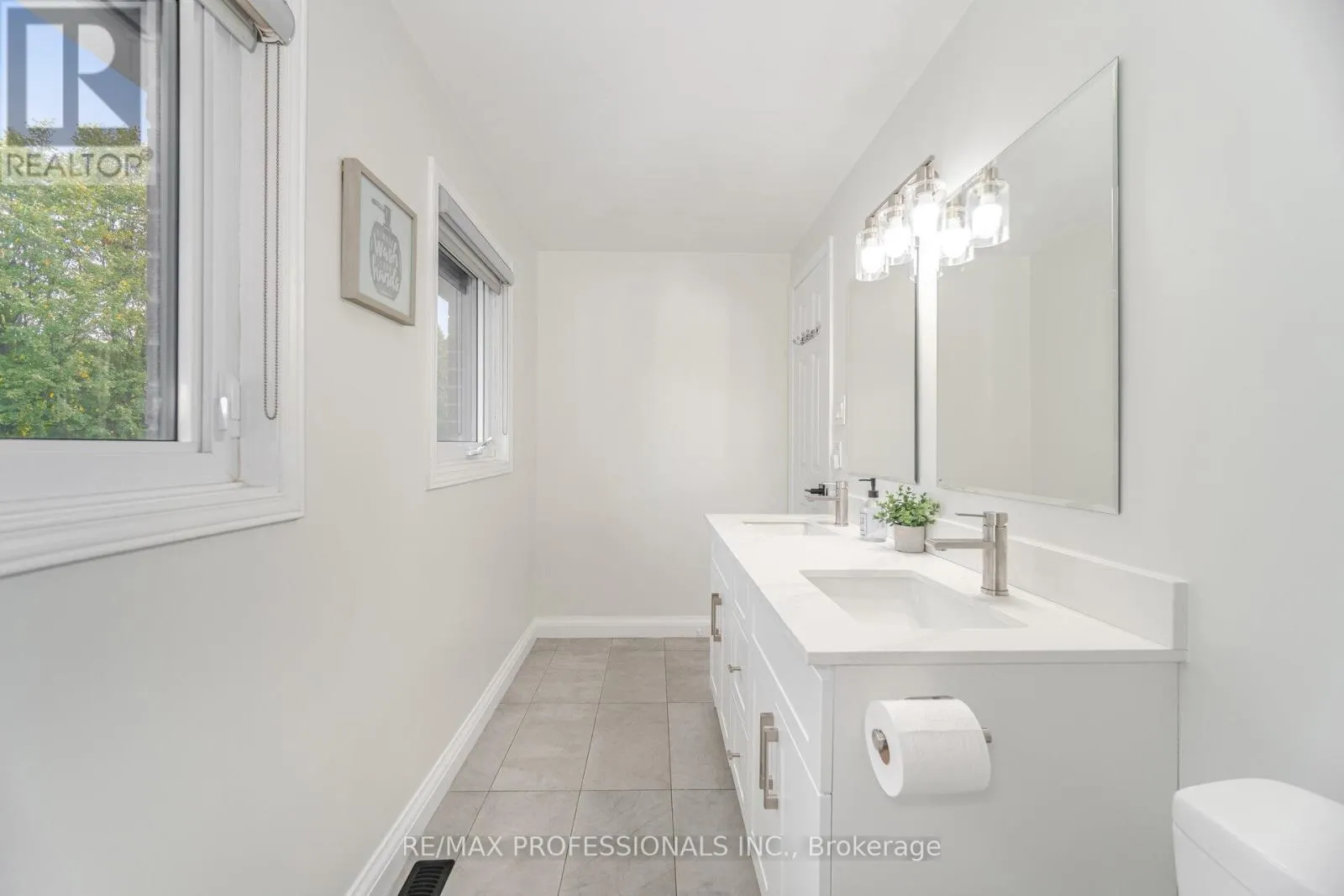102 TANAGER SQUARE