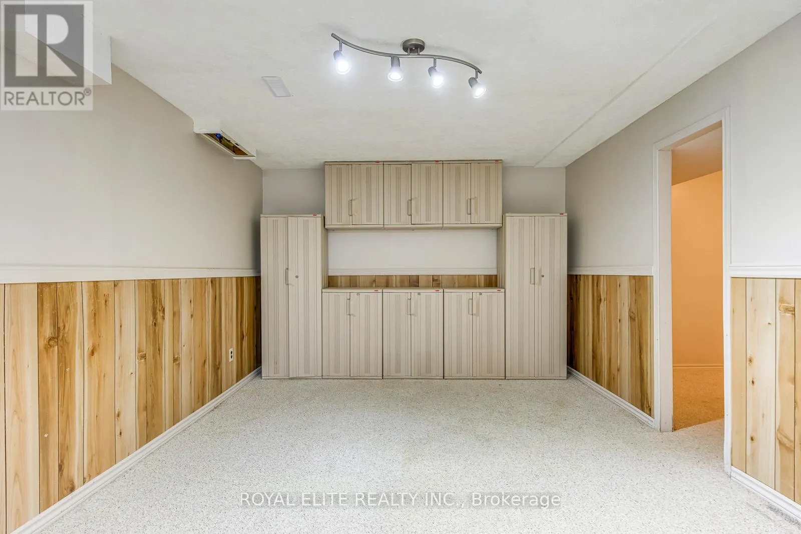 6951 HARRIS ROAD