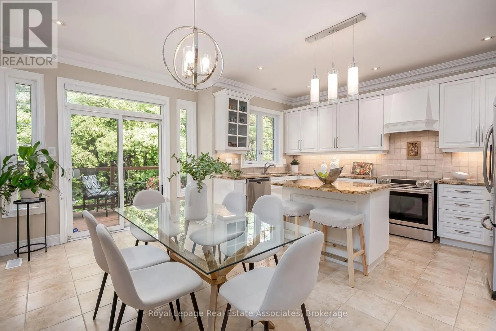 2257 ADIRONDAK TRAIL