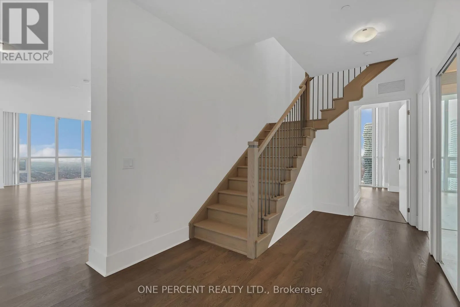 4806 - 3975 GRAND PARK DRIVE