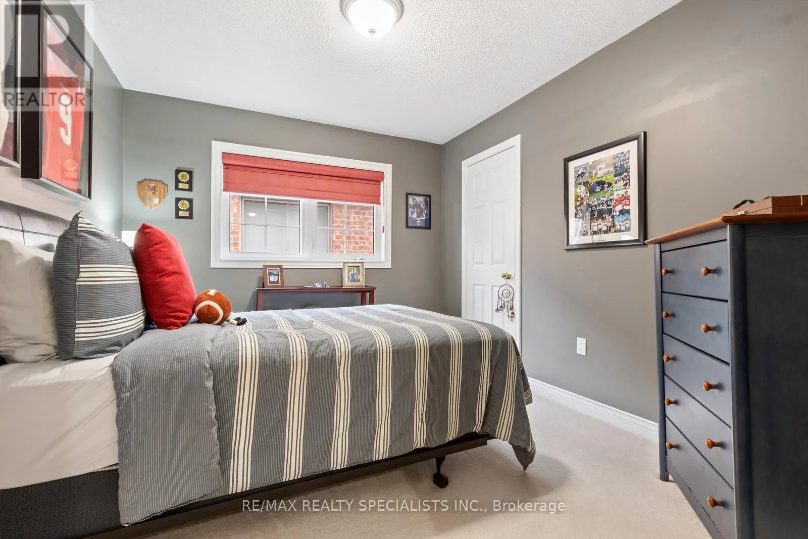 6847 SUMMER HEIGHTS DRIVE
