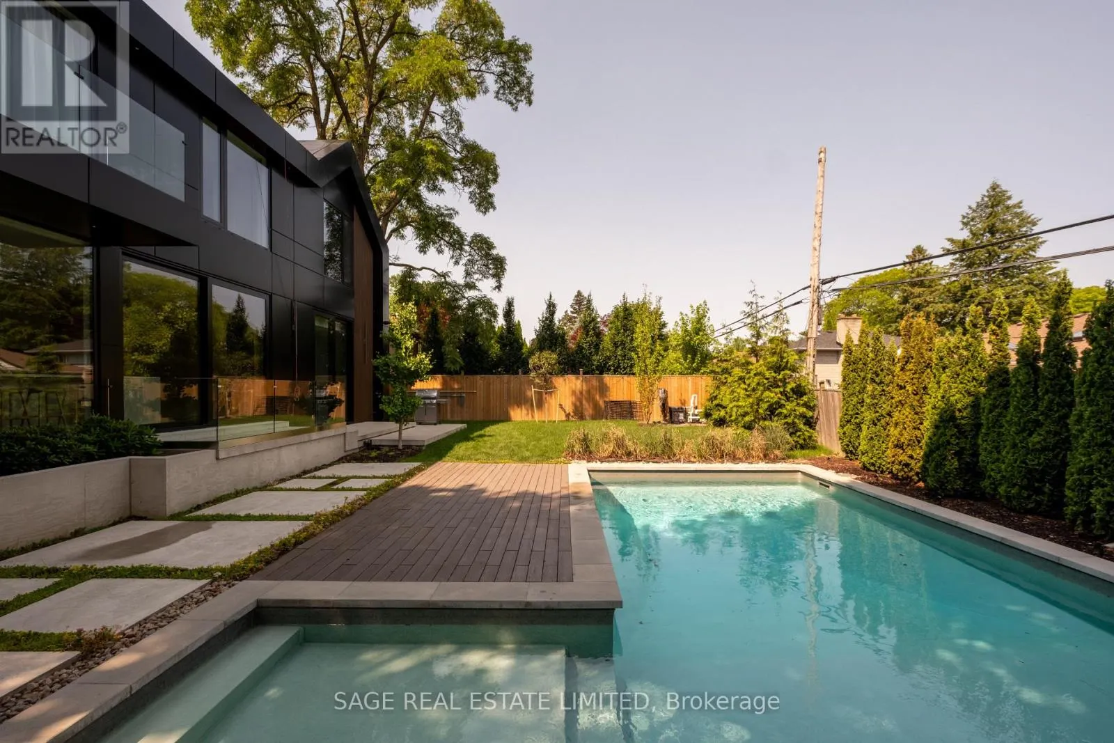 38 RAVENSBOURNE CRESCENT