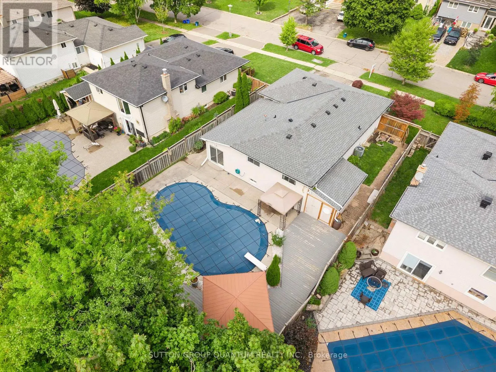 244 BOUSFIELD CRESCENT