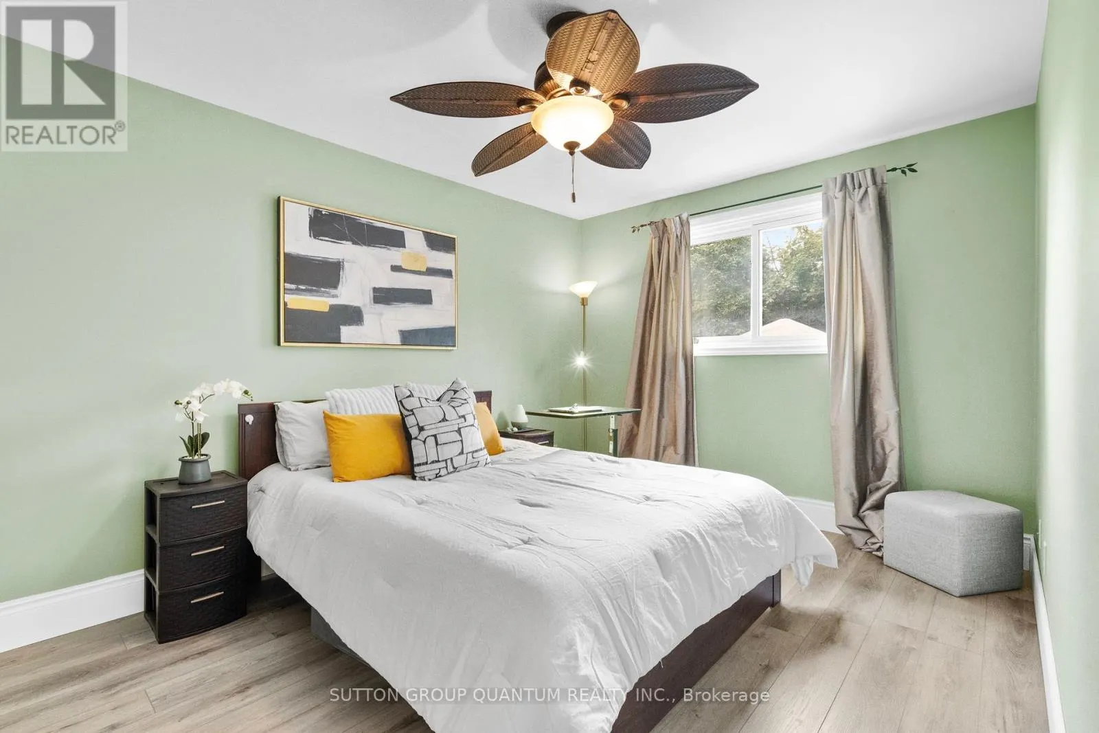 244 BOUSFIELD CRESCENT