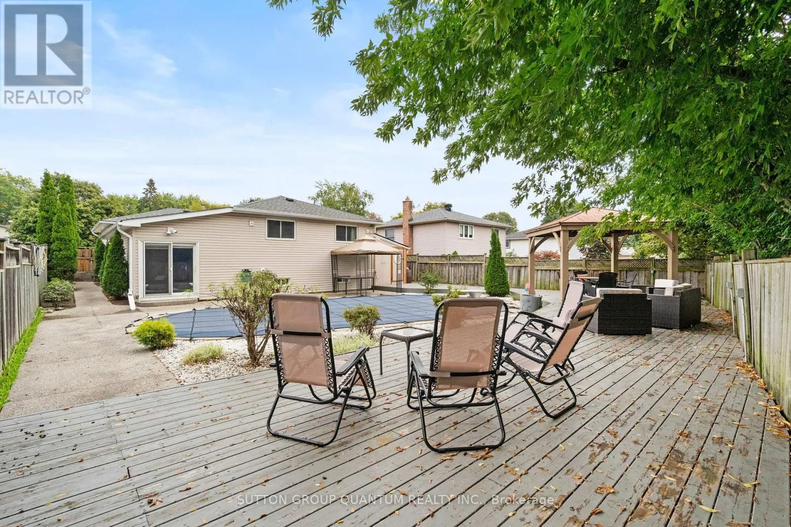 244 BOUSFIELD CRESCENT