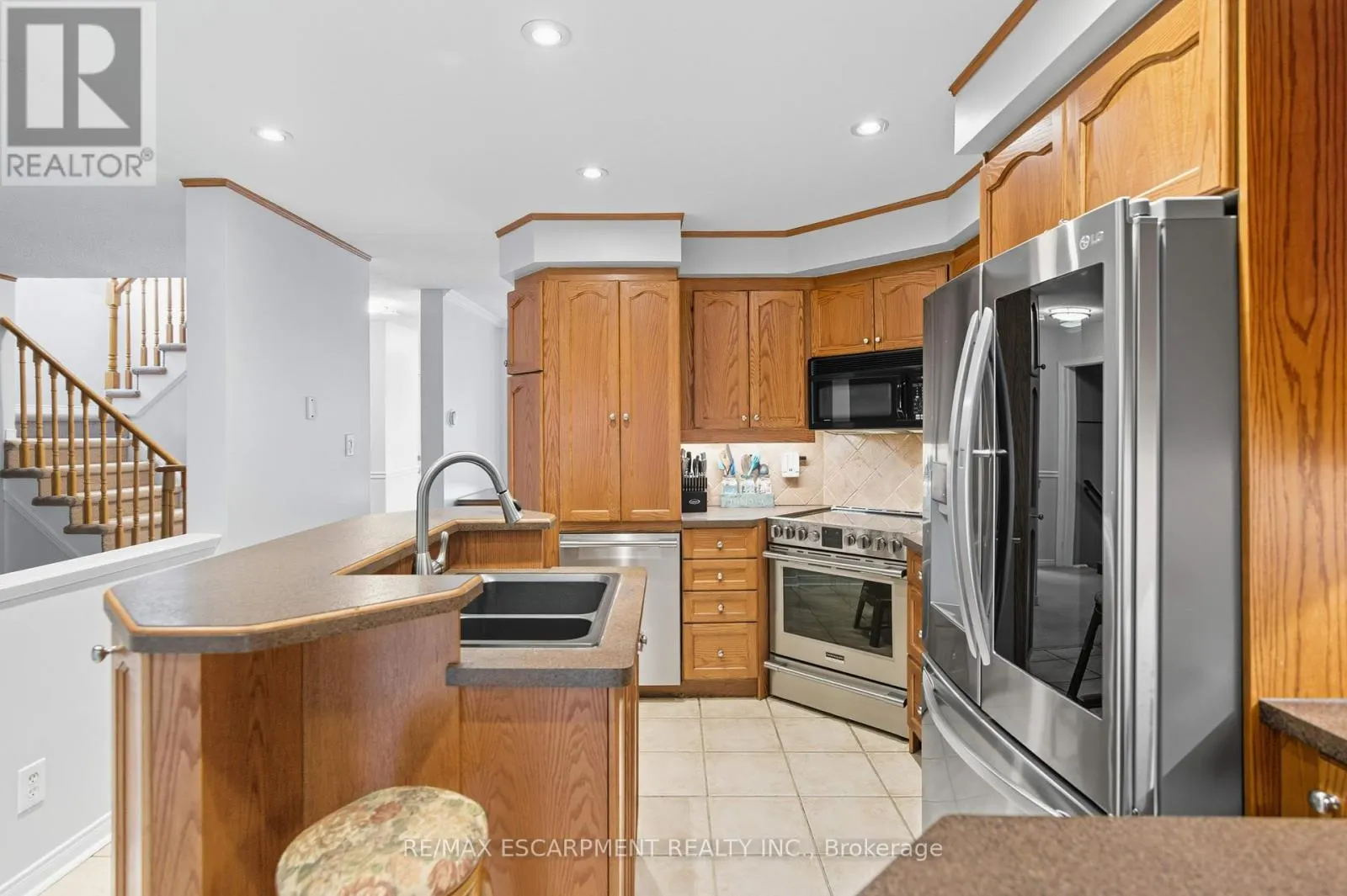 2425 HEADON FOREST DRIVE